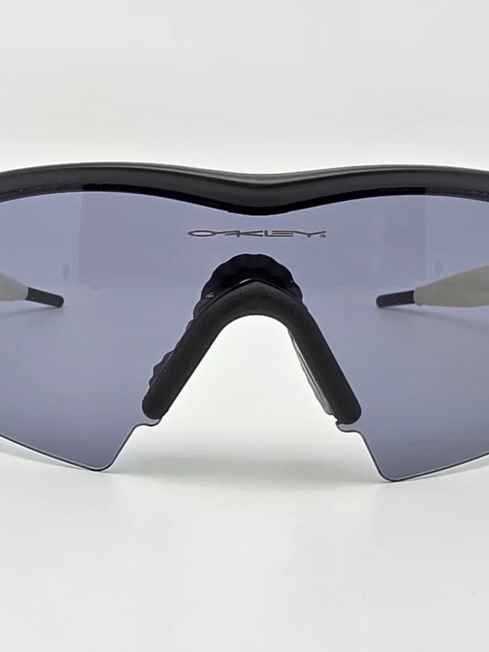 Oakley 06-976 Pro M Frame Black Frame Grey Strike Lens Sunglasses w/ Case